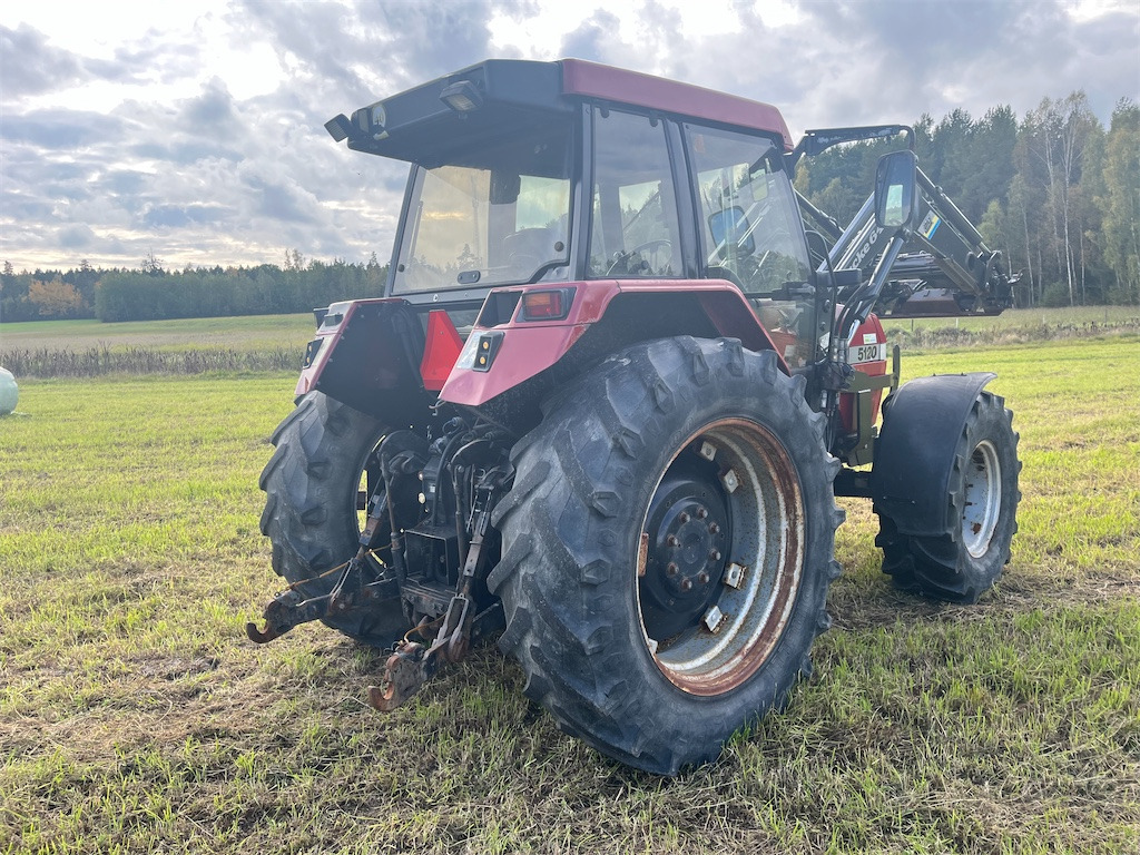CASE IH 5120 4WD MAXXUM - Tractor: foto 5 CASE IH 5120 4WD MAXXUM - Tractor: foto 5