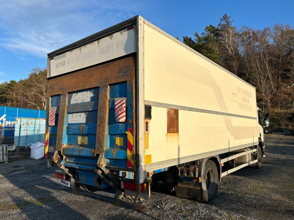 SCANIA P230LB4X2HNA - Camión: foto 4 SCANIA P230LB4X2HNA - Camión: foto 4