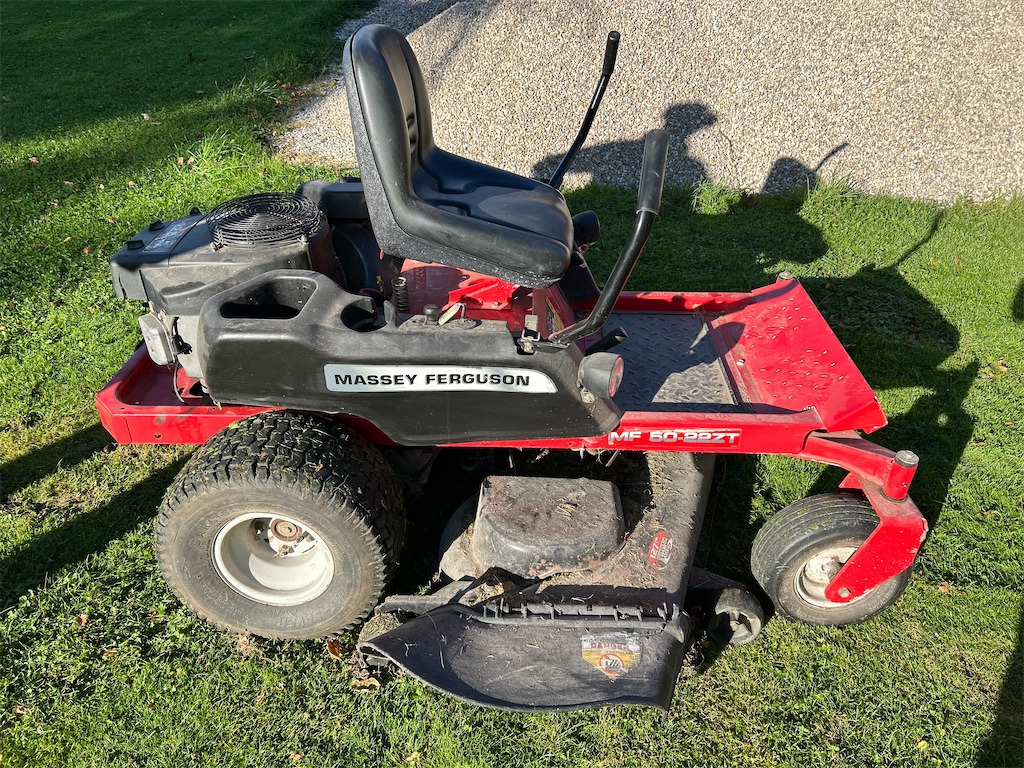 Massey Ferguson MF 50-30ZT - Cortacésped: foto 4 Massey Ferguson MF 50-30ZT - Cortacésped: foto 4