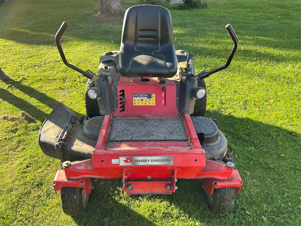Massey Ferguson MF 50-30ZT - Cortacésped: foto 2 Massey Ferguson MF 50-30ZT - Cortacésped: foto 2