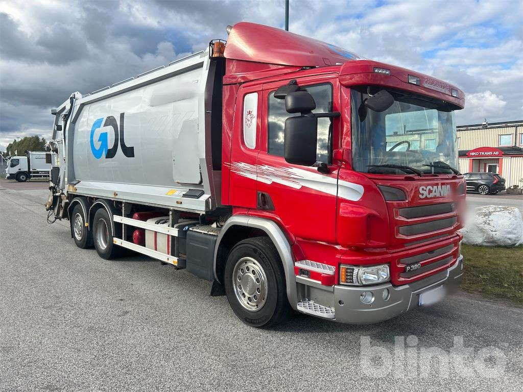 SCANIA P320LB6X2*4HNB - Camión de basura: foto 4 SCANIA P320LB6X2*4HNB - Camión de basura: foto 4