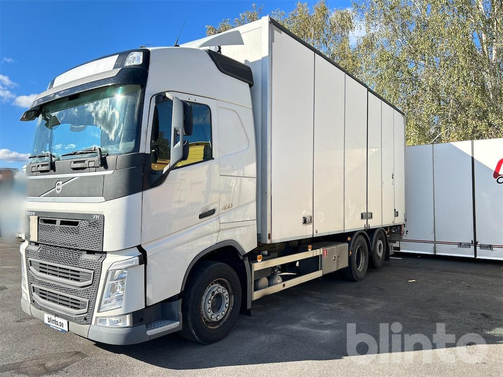 VOLVO FH 6*2 - Camión caja cerrada: foto 1 VOLVO FH 6*2 - Camión caja cerrada: foto 1