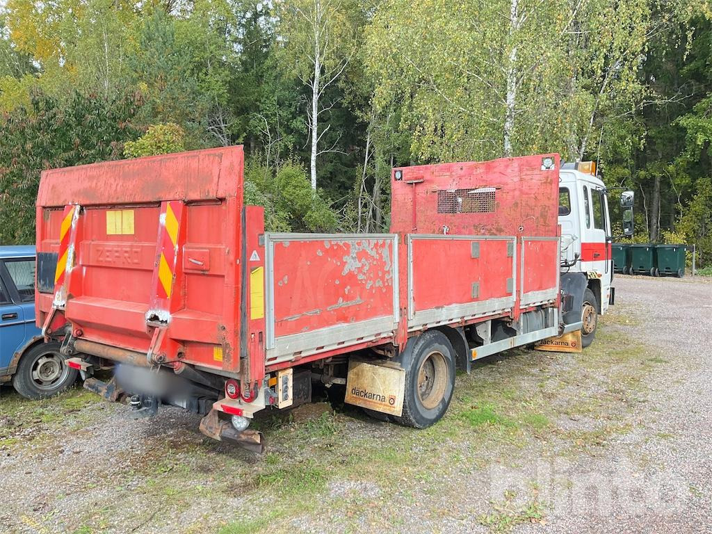 VOLVO FL610 4X2 - Camión caja abierta, Camión grúa: foto 3 VOLVO FL610 4X2 - Camión caja abierta, Camión grúa: foto 3