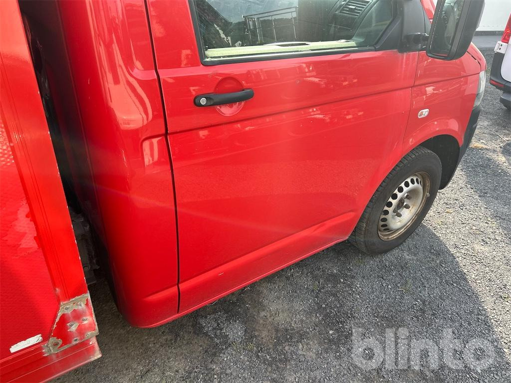 Furgoneta caja cerrada Volkswagen T5 2.0 TDI (2015): foto 25