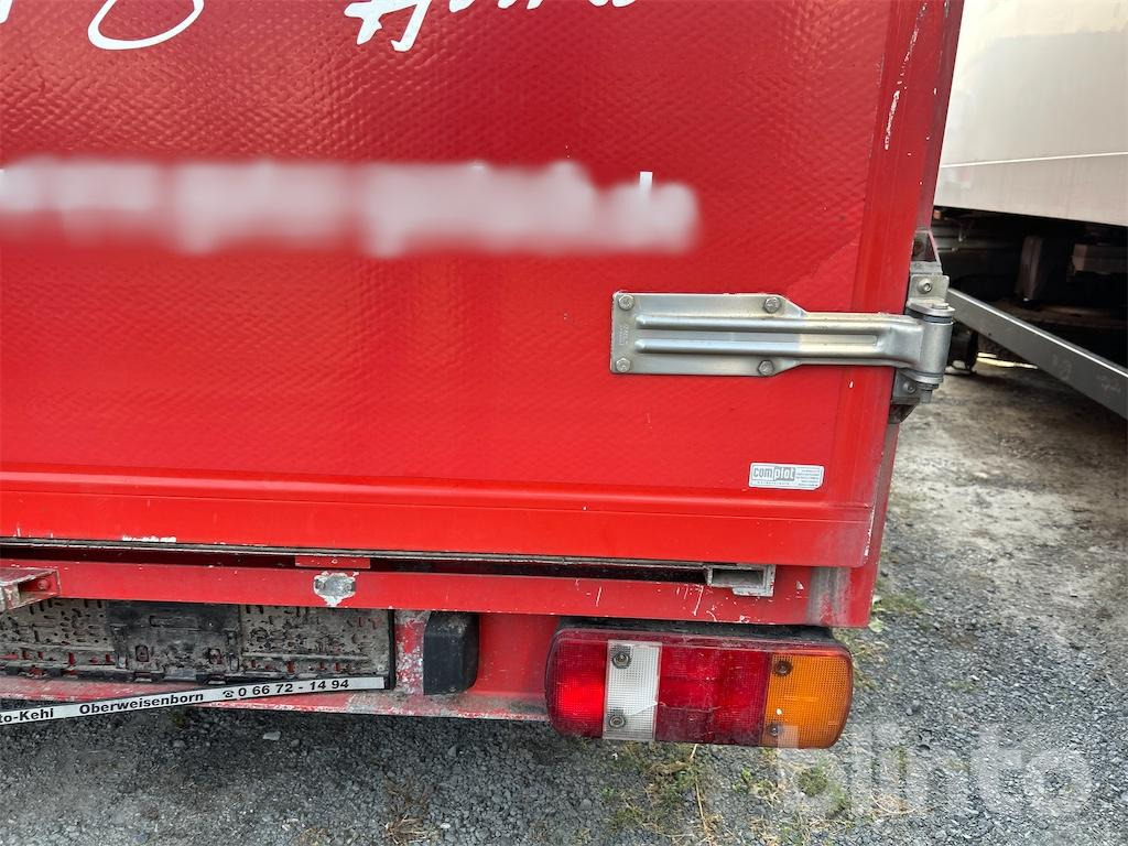 Furgoneta caja cerrada Volkswagen T5 2.0 TDI (2015): foto 9