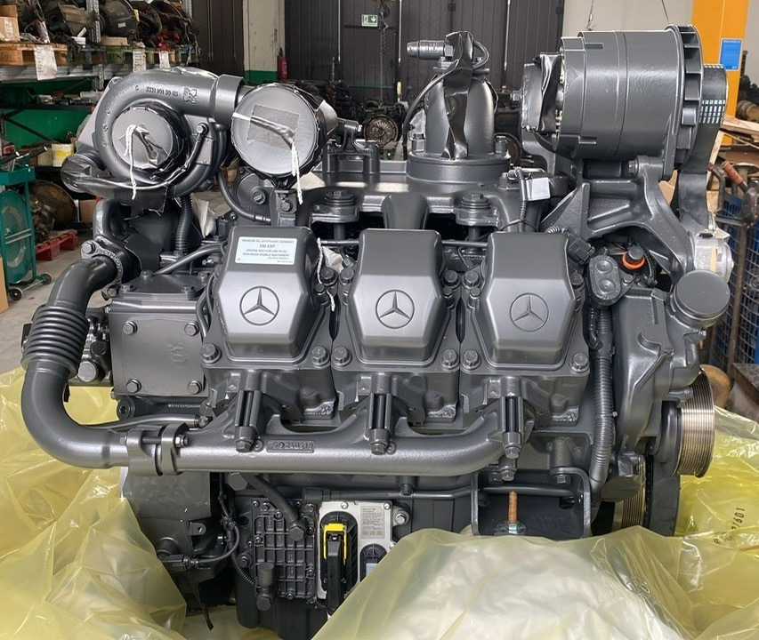 Motore Mercedes OM501LA.E3A/1 - Variante 941.991 - Motor para Camión: foto 1 Motore Mercedes OM501LA.E3A/1 - Variante 941.991 - Motor para Camión: foto 1