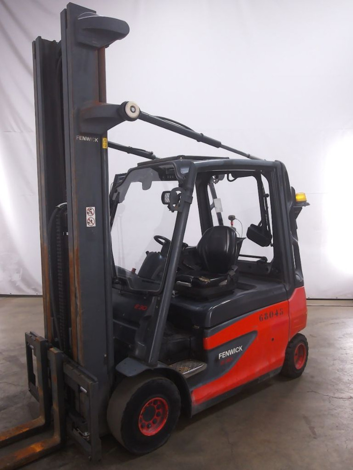 Linde E30L-01 - Carretilla elevadora eléctrica: foto 1 Linde E30L-01 - Carretilla elevadora eléctrica: foto 1
