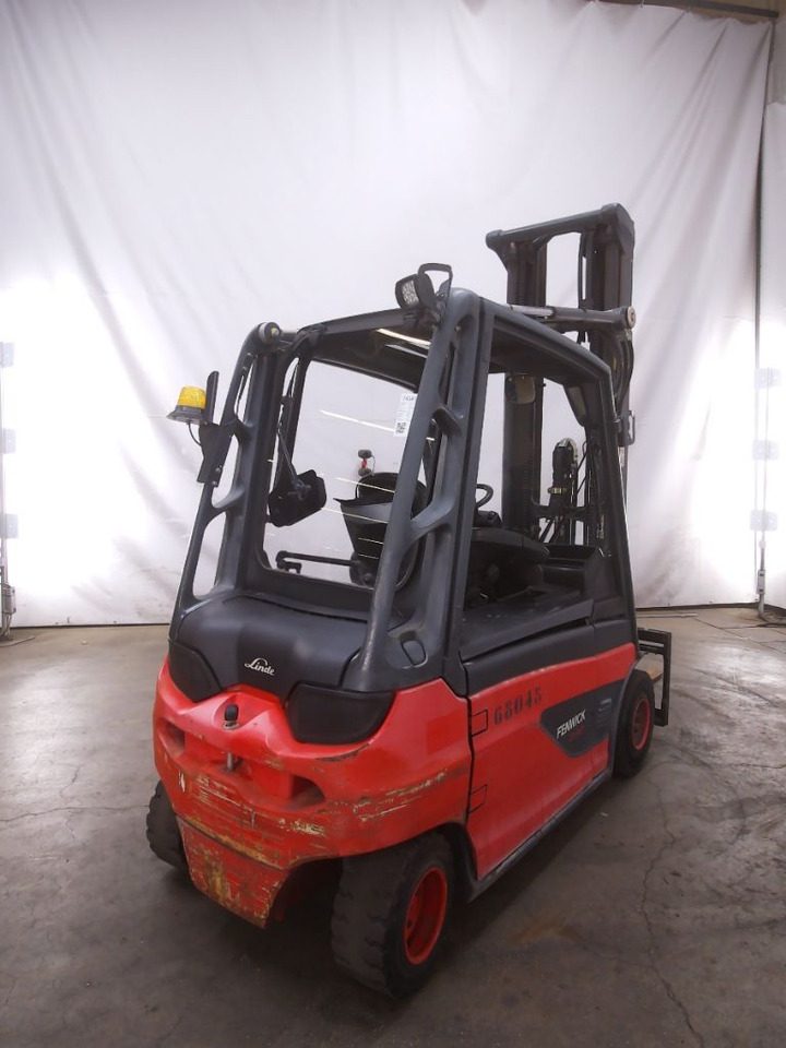 Linde E30L-01 - Carretilla elevadora eléctrica: foto 2 Linde E30L-01 - Carretilla elevadora eléctrica: foto 2