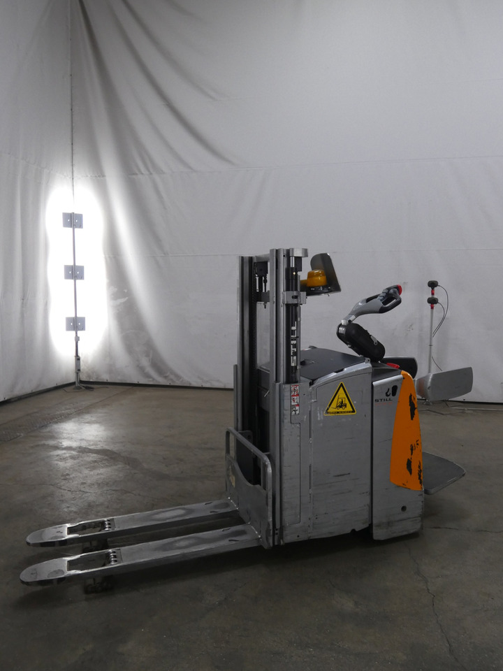 Still EXD-SF20/530MM - Apilador: foto 1 Still EXD-SF20/530MM - Apilador: foto 1