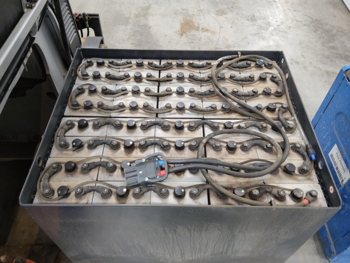 Still RX60-30 - Carretilla elevadora eléctrica: foto 4 Still RX60-30 - Carretilla elevadora eléctrica: foto 4