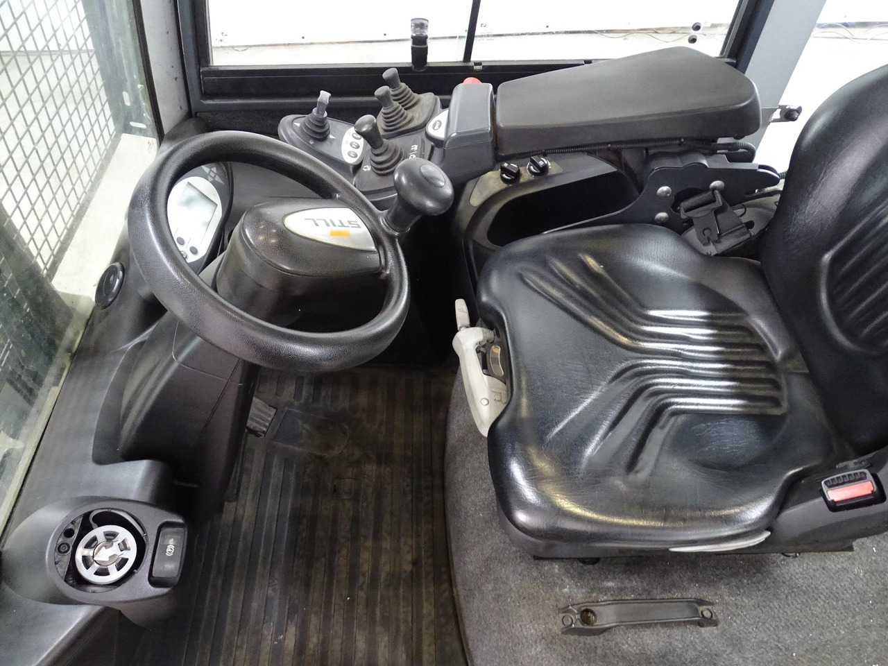 Still RX70-50 - Carretilla elevadora diésel: foto 3 Still RX70-50 - Carretilla elevadora diésel: foto 3