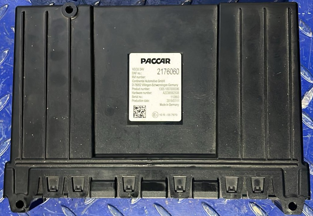 DAF XF CF VECU Control Unit Module 2176060 - Unidad de control: foto 2 DAF XF CF VECU Control Unit Module 2176060 - Unidad de control: foto 2