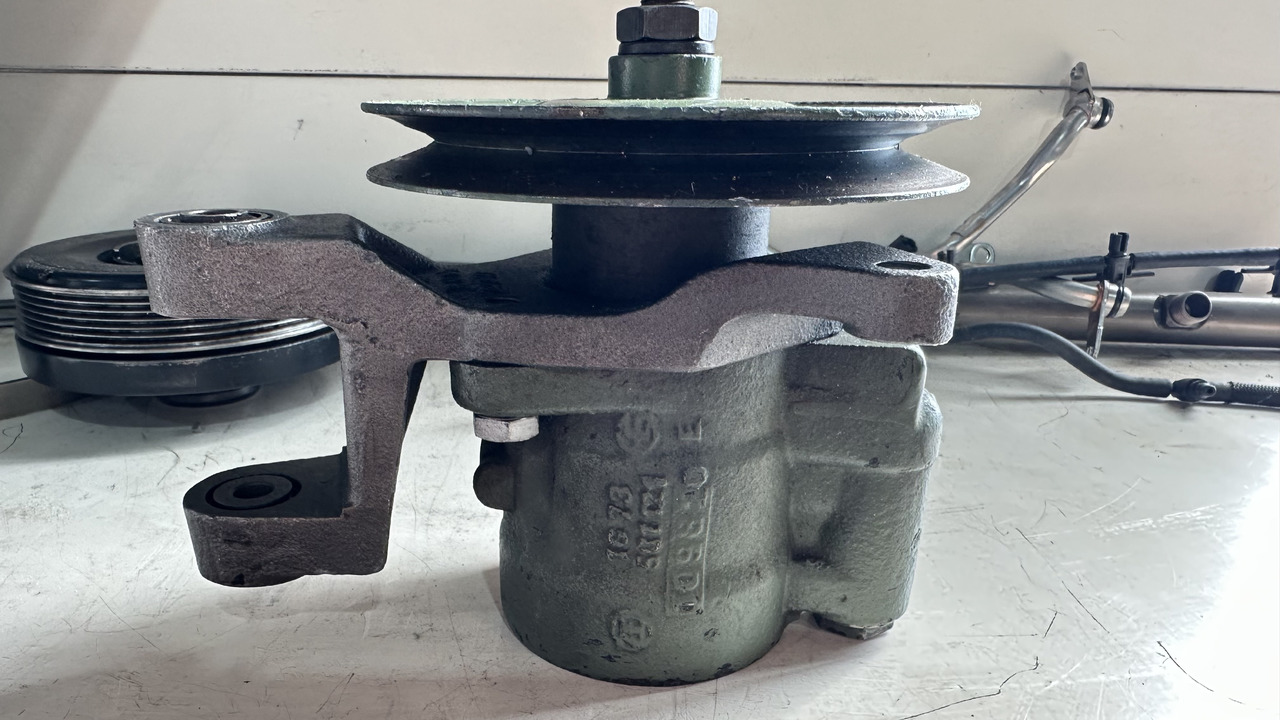 Mercedes Servo Hidraulik Pump 7673955546 - Bomba hidráulica: foto 3 Mercedes Servo Hidraulik Pump 7673955546 - Bomba hidráulica: foto 3