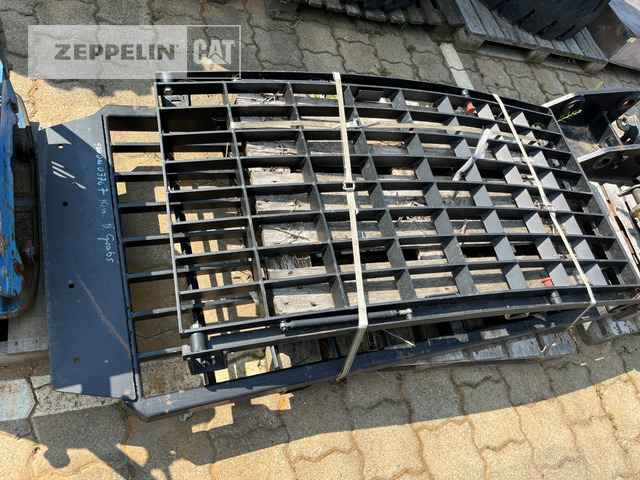 Cat Steinschlagschutzgit - Implemento para Carretilla elevadora: foto 1 Cat Steinschlagschutzgit - Implemento para Carretilla elevadora: foto 1