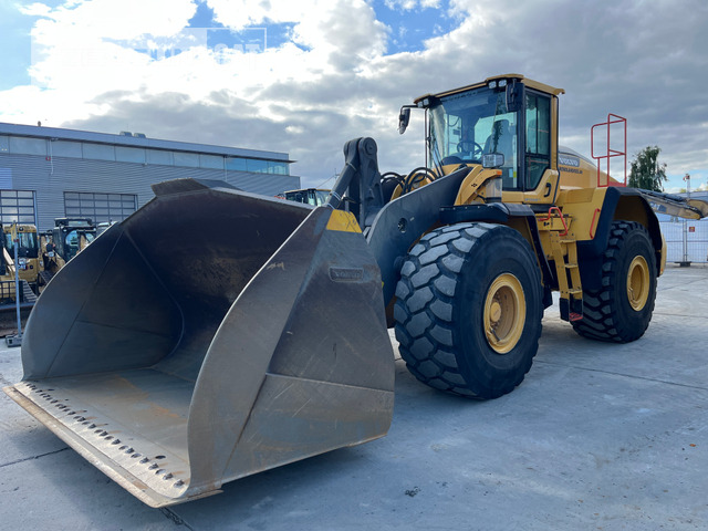 Volvo L220H - Cargadora de ruedas: foto 1 Volvo L220H - Cargadora de ruedas: foto 1