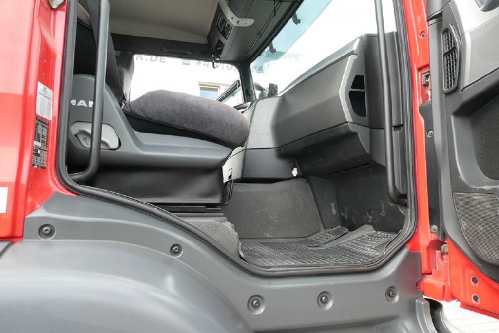 MAN TG-S 26.440 6x6 3-Achs Allradkipper Meiller - Camión volquete: foto 5 MAN TG-S 26.440 6x6 3-Achs Allradkipper Meiller - Camión volquete: foto 5
