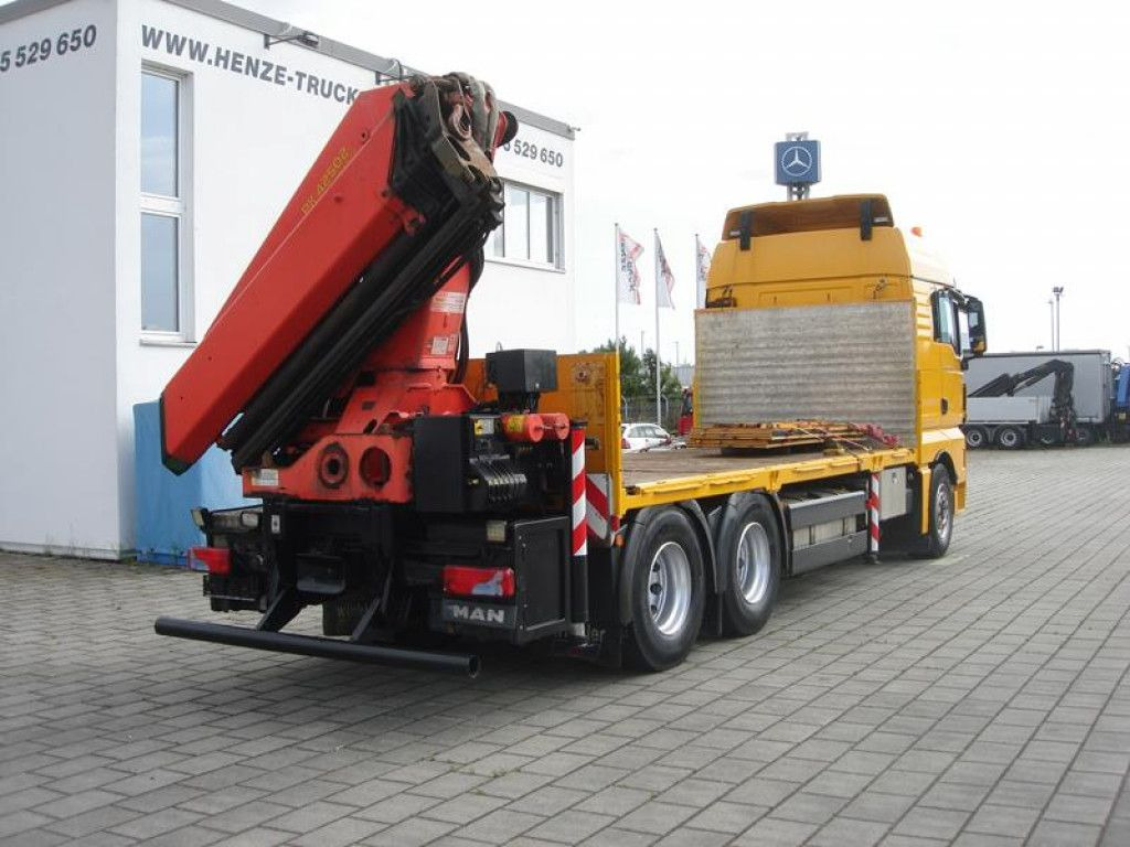 MAN TG-X 26.440 6x4 BL Pritsche Heckkran Palf. PK 42 - Camión grúa: foto 4 MAN TG-X 26.440 6x4 BL Pritsche Heckkran Palf. PK 42 - Camión grúa: foto 4