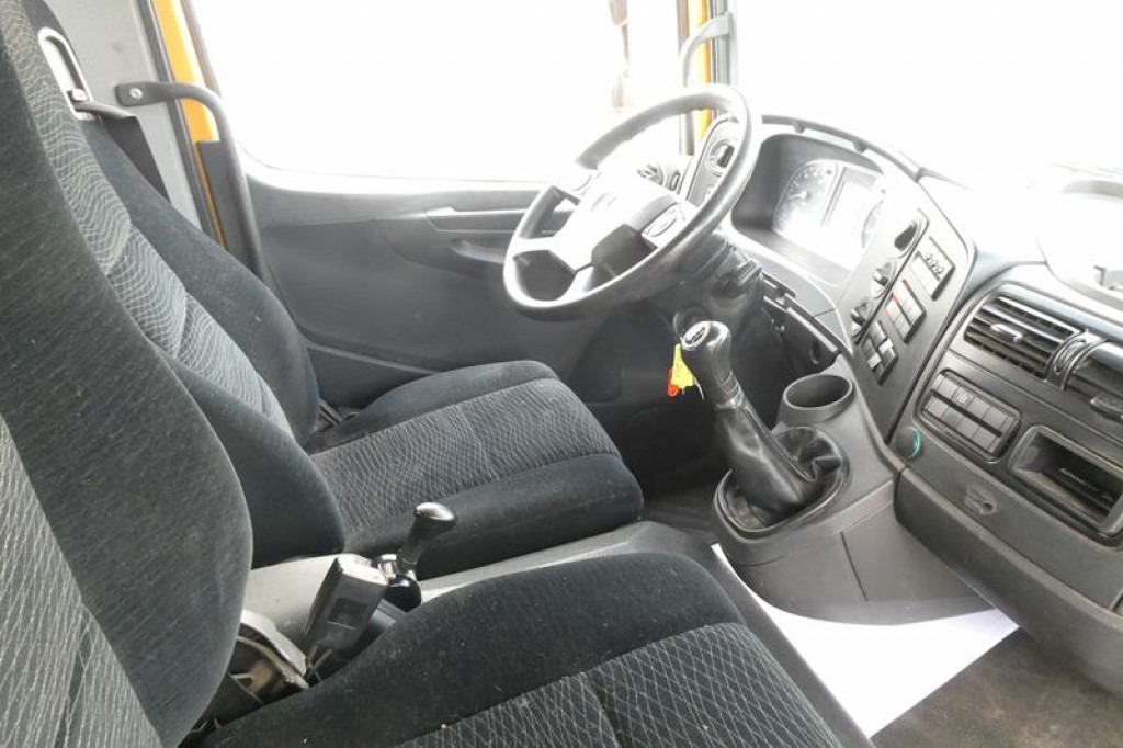 MERCEDES-BENZ Atego 1224 K 2-Achs Kipper Kran 2x Hdr Ausschub Greiferst. - Camión volquete, Camión grúa: foto 5 MERCEDES-BENZ Atego 1224 K 2-Achs Kipper Kran 2x Hdr Ausschub Greiferst. - Camión volquete, Camión grúa: foto 5