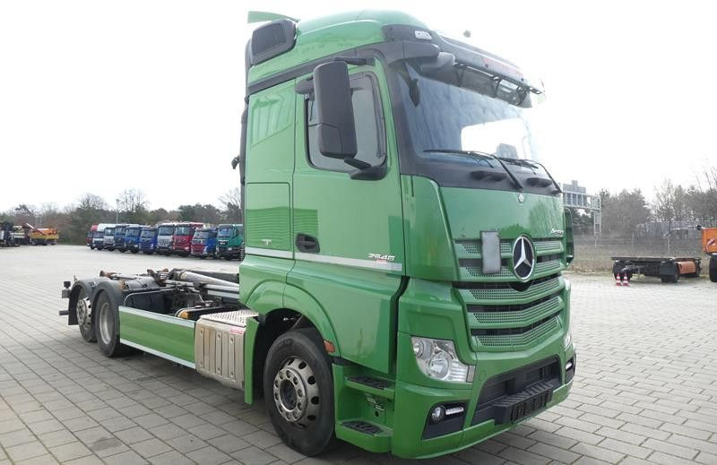 Mercedes-Benz Actros neu 2546 L 6x2 Abrollkipper Meiller - Camión multibasculante: foto 2 Mercedes-Benz Actros neu 2546 L 6x2 Abrollkipper Meiller - Camión multibasculante: foto 2