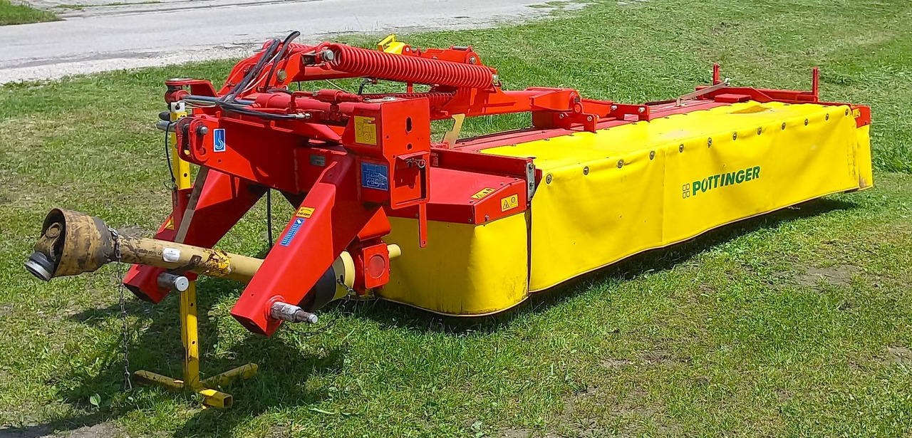 Pöttinger NOVA CAT 305 H - Segadora: foto 4 Pöttinger NOVA CAT 305 H - Segadora: foto 4