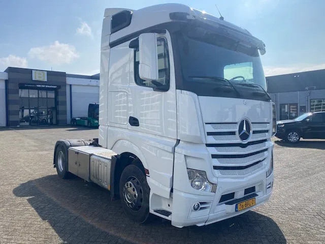 Mercedes-Benz Actros 1845 ls BREDE EN HOGE cabine, euro 6, wordt verwacht. - Cabeza tractora: foto 2 Mercedes-Benz Actros 1845 ls BREDE EN HOGE cabine, euro 6, wordt verwacht. - Cabeza tractora: foto 2