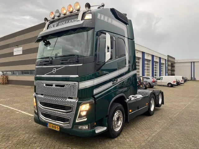 Volvo FH 16 6x2 sleepas trekker ,DL ,750 pk, XL cabine , schuifschotel . - Cabeza tractora: foto 1 Volvo FH 16 6x2 sleepas trekker ,DL ,750 pk, XL cabine , schuifschotel . - Cabeza tractora: foto 1