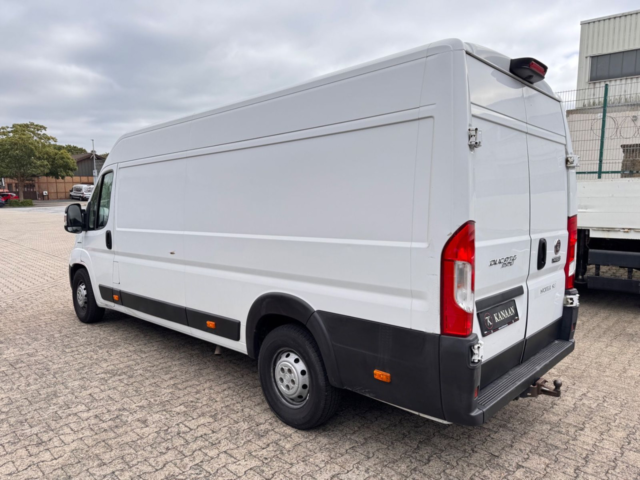 Fiat Ducato 2.3 Maxi Kasten 35 150 L5H2 RS: 4035 - Furgón: foto 5 Fiat Ducato 2.3 Maxi Kasten 35 150 L5H2 RS: 4035 - Furgón: foto 5