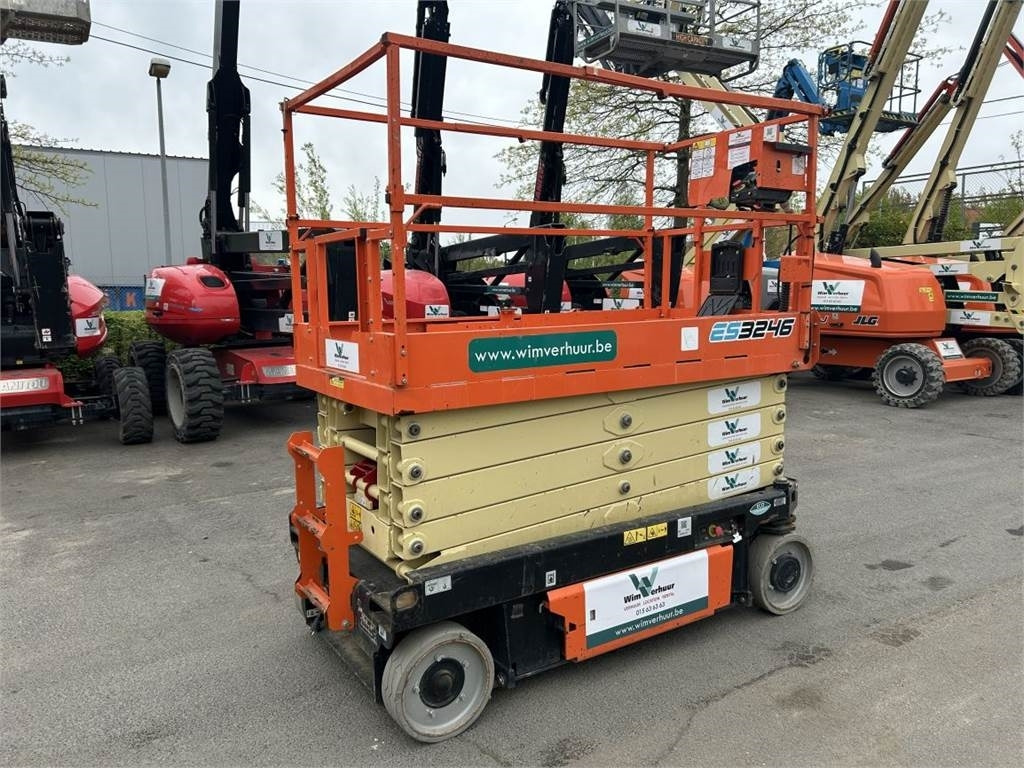 JLG 3246ES (6778) - Plataforma de tijeras: foto 2 JLG 3246ES (6778) - Plataforma de tijeras: foto 2