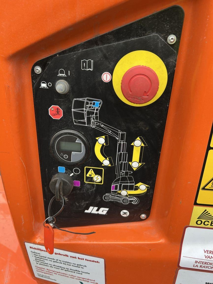 JLG Toucan 10E (7356) - Plataforma de mástil vertical: foto 5 JLG Toucan 10E (7356) - Plataforma de mástil vertical: foto 5