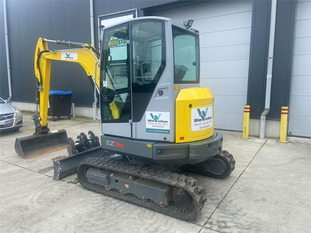 Neuson Wacker Neuson EZ36 (9981) - Miniexcavadora: foto 2 Neuson Wacker Neuson EZ36 (9981) - Miniexcavadora: foto 2