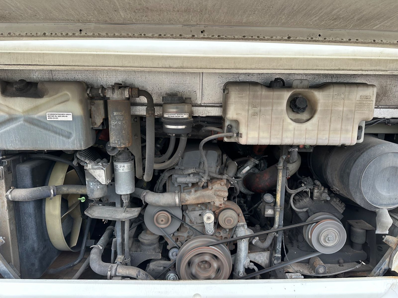 Iveco Irisbus Crossway LE SFR 162 *AC*100 km/h*Schalt Iveco Irisbus Crossway LE SFR 162 *AC*100 km/h*Schalt - Autobús urbano: foto 4 Iveco Irisbus Crossway LE SFR 162 *AC*100 km/h*Schalt Iveco Irisbus Crossway LE SFR 162 *AC*100 km/h*Schalt - Autobús urbano: foto 4