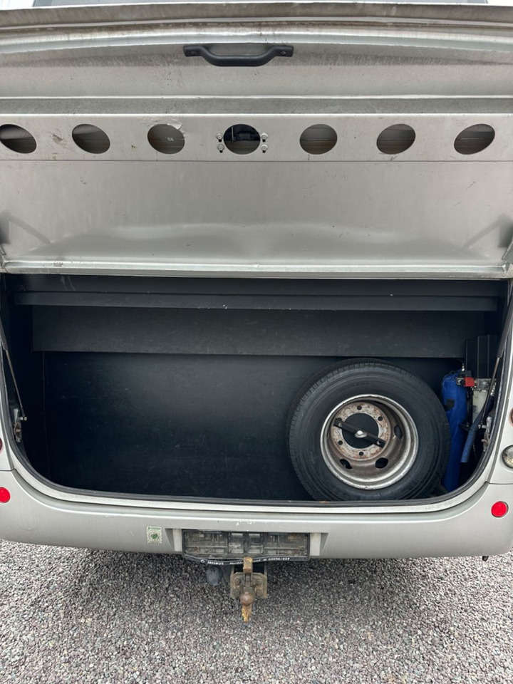 Iveco Kapena Tema 100 (32*Sitze*DE*TOP*Schalt) O510 Iveco Kapena Tema 100 , O 510, 818, Rapido - Minibús, Furgoneta de pasajeros: foto 4 Iveco Kapena Tema 100 (32*Sitze*DE*TOP*Schalt) O510 Iveco Kapena Tema 100 , O 510, 818, Rapido - Minibús, Furgoneta de pasajeros: foto 4