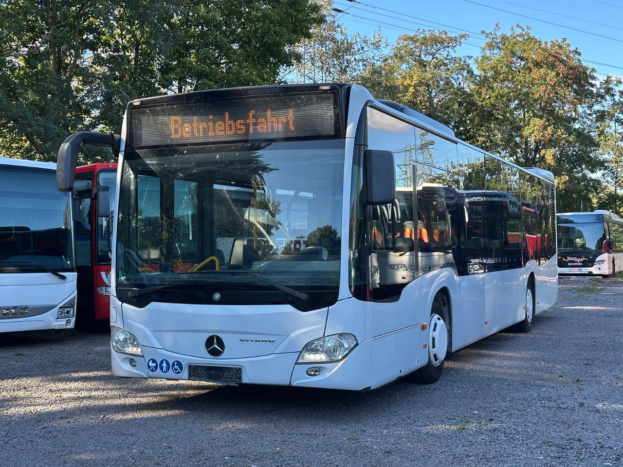 Mercedes-Benz O 530 C2 Citaro Euro 6*Klimaanlage - Autobús urbano: foto 1 Mercedes-Benz O 530 C2 Citaro Euro 6*Klimaanlage - Autobús urbano: foto 1