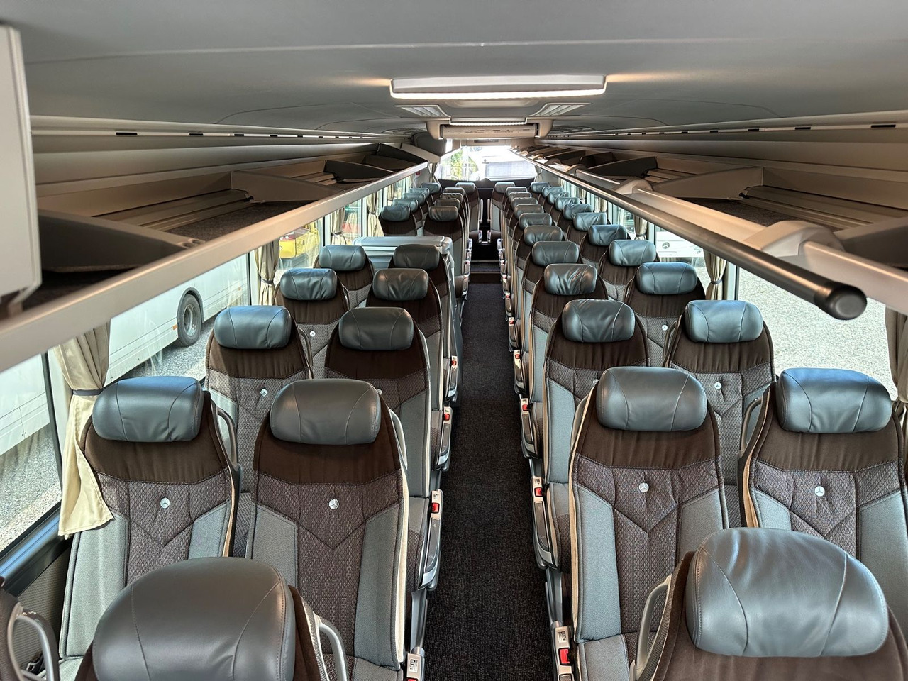 Autocar Mercedes-Benz Tourismo E 15 RHD (wenig Km*TOP*DE): foto 18 Autocar Mercedes-Benz Tourismo E 15 RHD (wenig Km*TOP*DE): foto 18