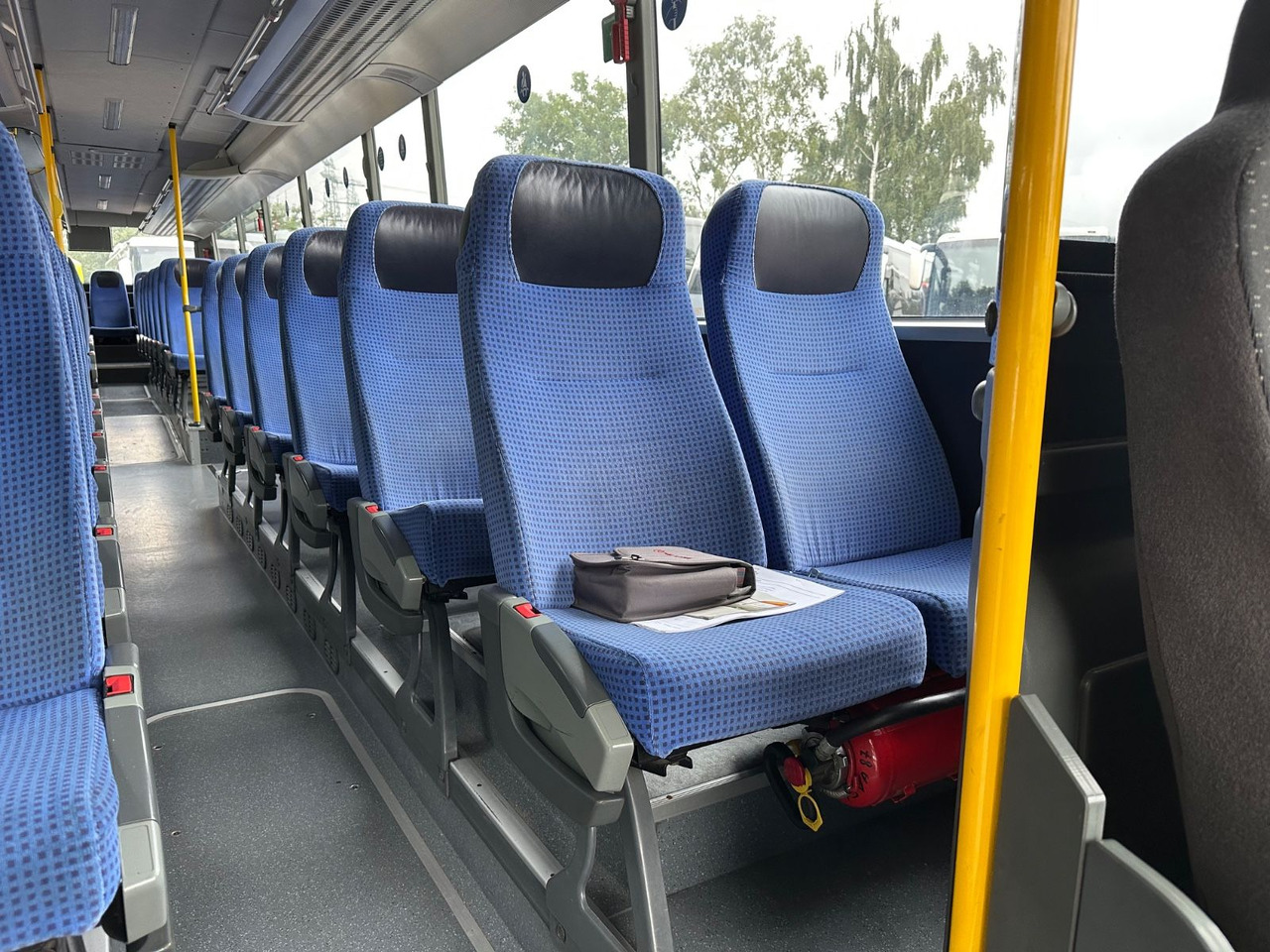 Setra S 417 UL (64 Sitze*Klima) - Autobús suburbano: foto 5 Setra S 417 UL (64 Sitze*Klima) - Autobús suburbano: foto 5